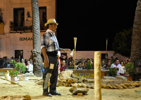 La Asociación Cultural al Uso del Burro realizó una representación teatral sobre los oficios de los pedreros, caleros y los arrieros (28/07/2012)